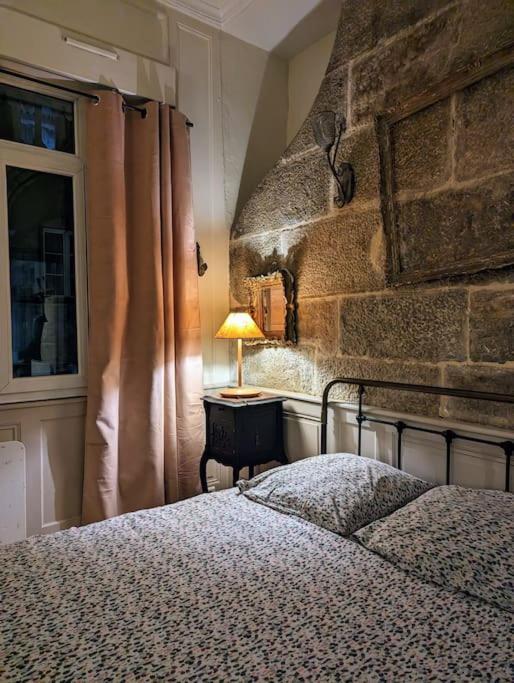 L'Appartement Du Voisin D'Hugo Безансон Экстерьер фото
